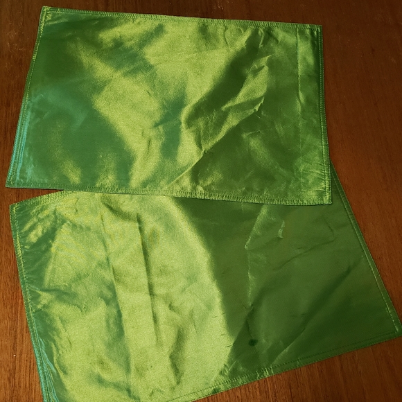 Set of (2) Embroidered Christmas Placemats - Picture 4 of 4